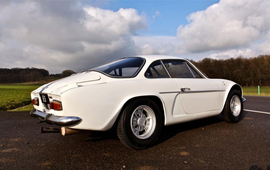  Renault Alpine A110 1600 1968 года  (фото 4 из 8)